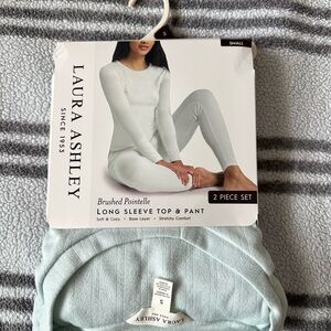 Laura Ashley Mint Green Lounge Set